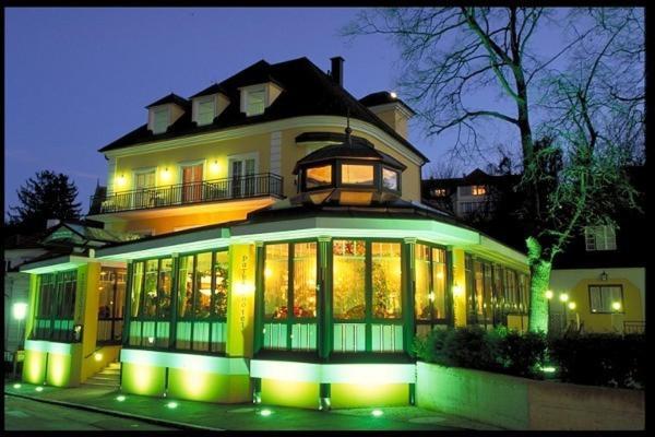 Parkhotel Neubauer Bad Sauerbrunn Εξωτερικό φωτογραφία